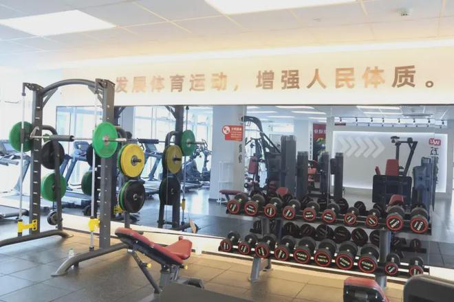 完美体育网站：热爱运动的你：快来这些健身驿站一展身手吧！(图7)