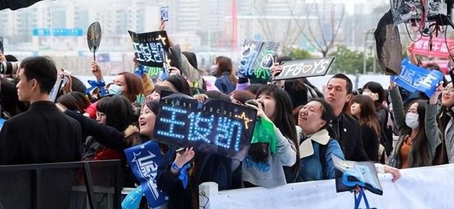 没钱千万别碰这七大烧钱爱好第一个却人人喜欢这些爱好是什么(图22)