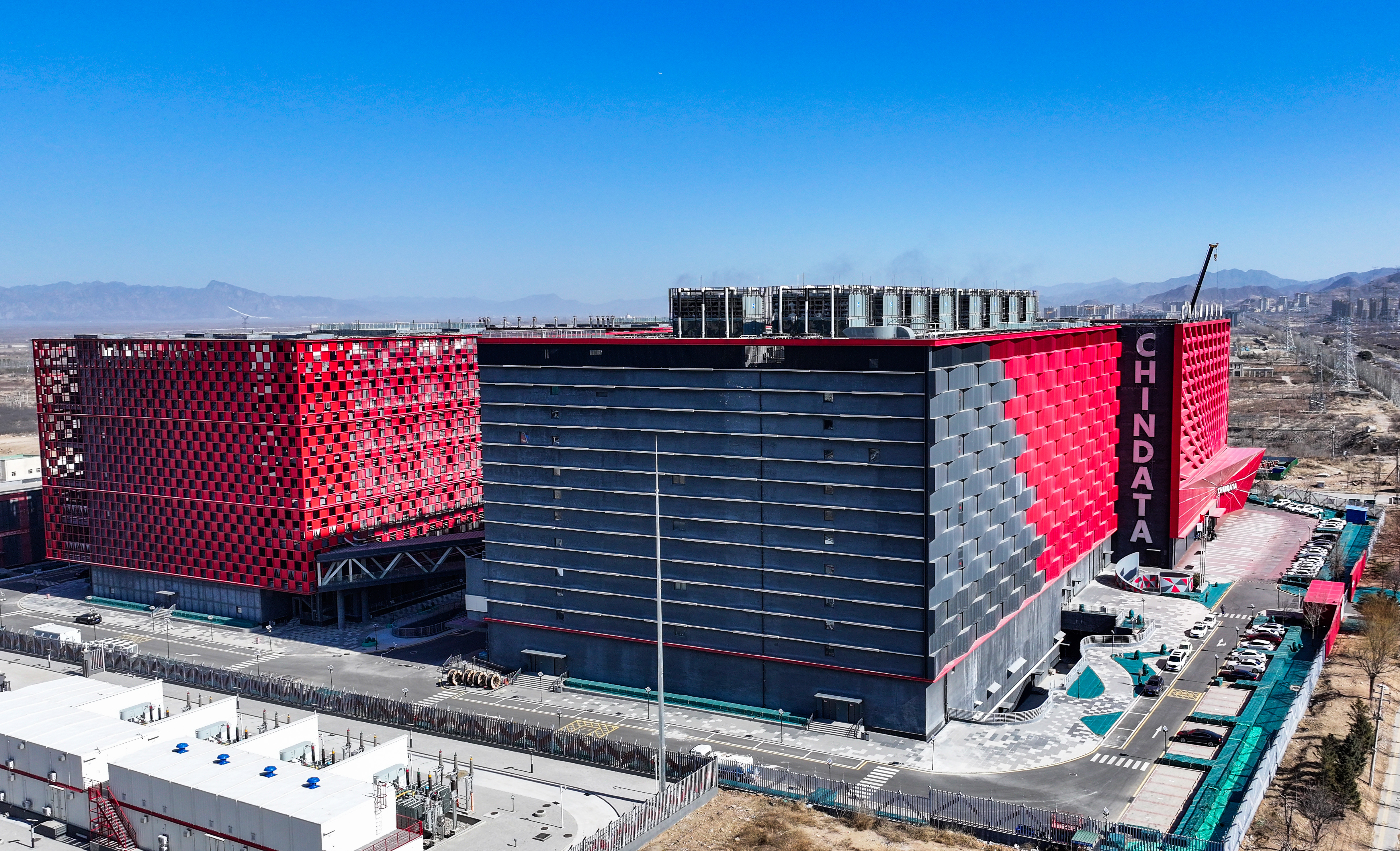 中国算力加速度！2025全国两会琼冀黔宁党报联动对话(图6)