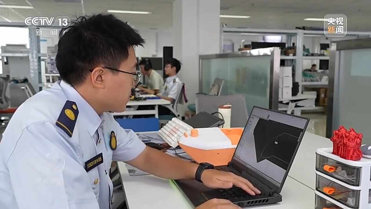 焦点访谈丨专业“上新”人才“出新”探寻教育新赛道(图11)