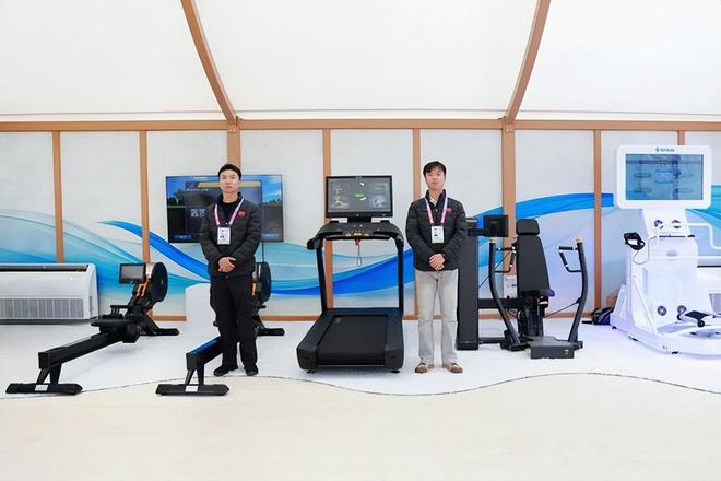 完美体育平台：智耀米兰冬奥匠造中国力量——舒华体育五度闪耀“中国之家”(图2)