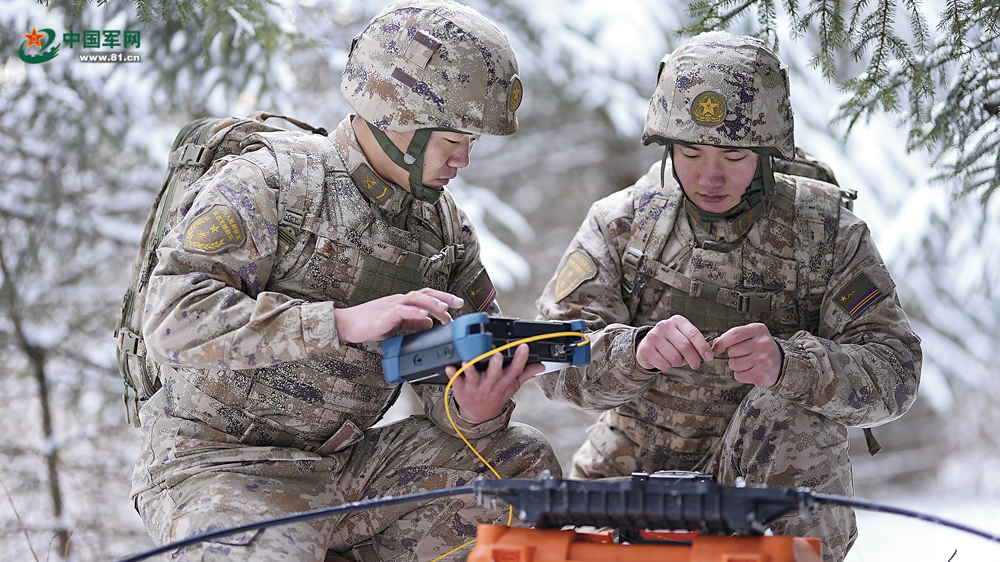 完美体育网站：军营观察丨解读一支英雄连队的“功勋观”