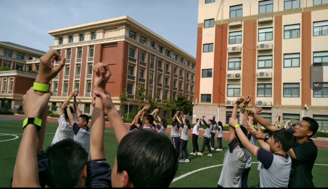 完美体育用品有限公司：育身育心活力满满郑州中小学绘就“健康”新图景(图5)